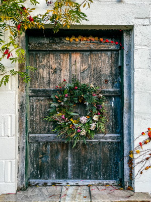 Christmas Wreath Workshop 2025 - Image 25